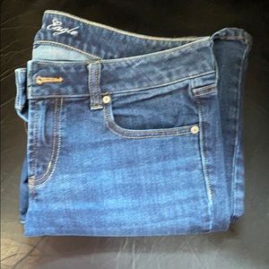 AE boyfriend jeans loved